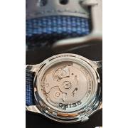  Seiko 5 mechanical watch for men, fig. 3 