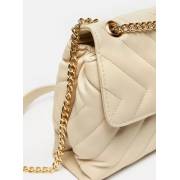  Quilted crossbody bag with a metallic chain strap, fig. 3 
