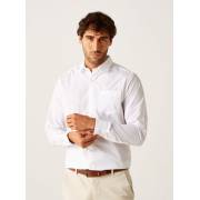  Plain shirt with long sleeves, button closure and pockets, fig. 5 