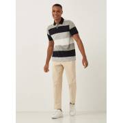  Striped polo shirt with short sleeves and a button closure, fig. 4 