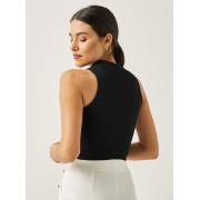  Ribbed sleeveless crop top with a high neck, fig. 4 