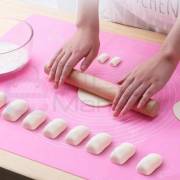  Silicone mat for rolling out the dough, fig. 1 