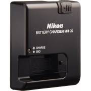  Nikon MH-25 Quick Charger for EN-EL15 Li-ion Battery compatible with Nikon D7000 and V1 Digital Cameras, fig. 1 