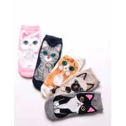 Five pairs of women's socks in the shape of cats, fig. 1 