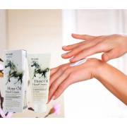  3W Clinic Moisturizing Horse Oil Hand Cream, fig. 2 