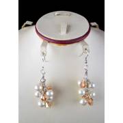  Accessories set of white lol and golden beads, fig. 2 